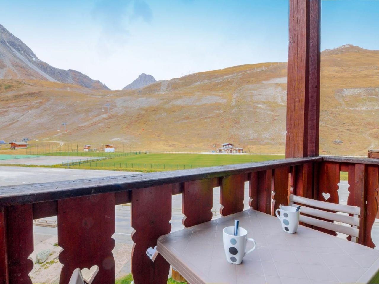 Apartment Chalet Club - Val Claret-1 By Interhome ティニュ エクステリア 写真